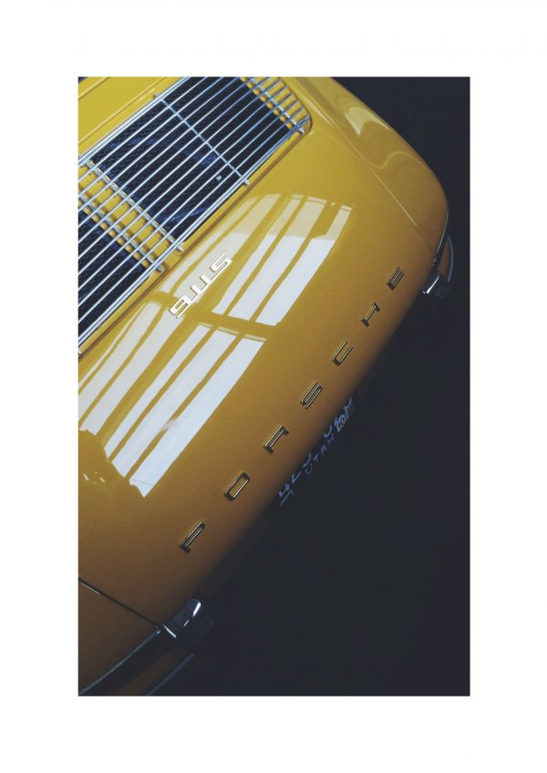 Porsche 911s Classic Yellow